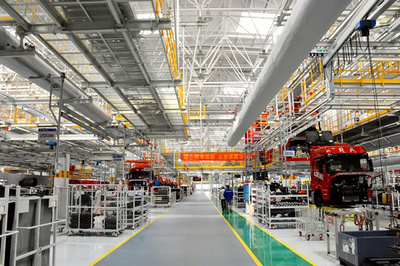 一汽解放柳州新工厂建成投产，专用车领域迎来新突破